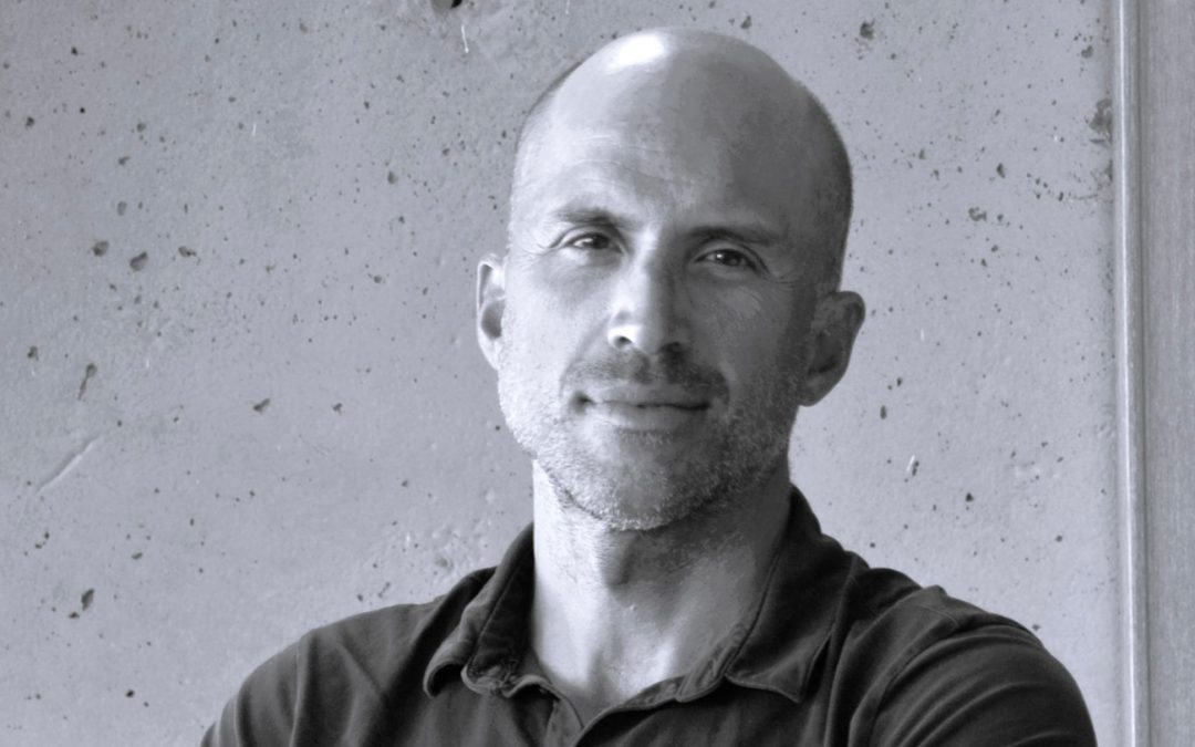 Searq: Arquitectura y realidad, Sebastián Espinoza y el oficio de hacer que las cosas funcionen