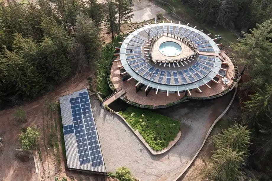 Casa ACFA: Habitar la geometría